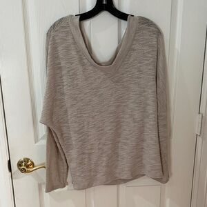 Women's Beige Sweater Top oversized, Pookie and Sebastian size medium